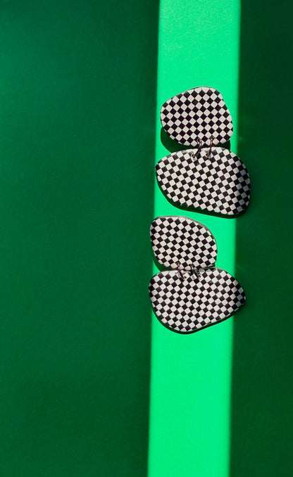 Classic Quads, Black & White checks