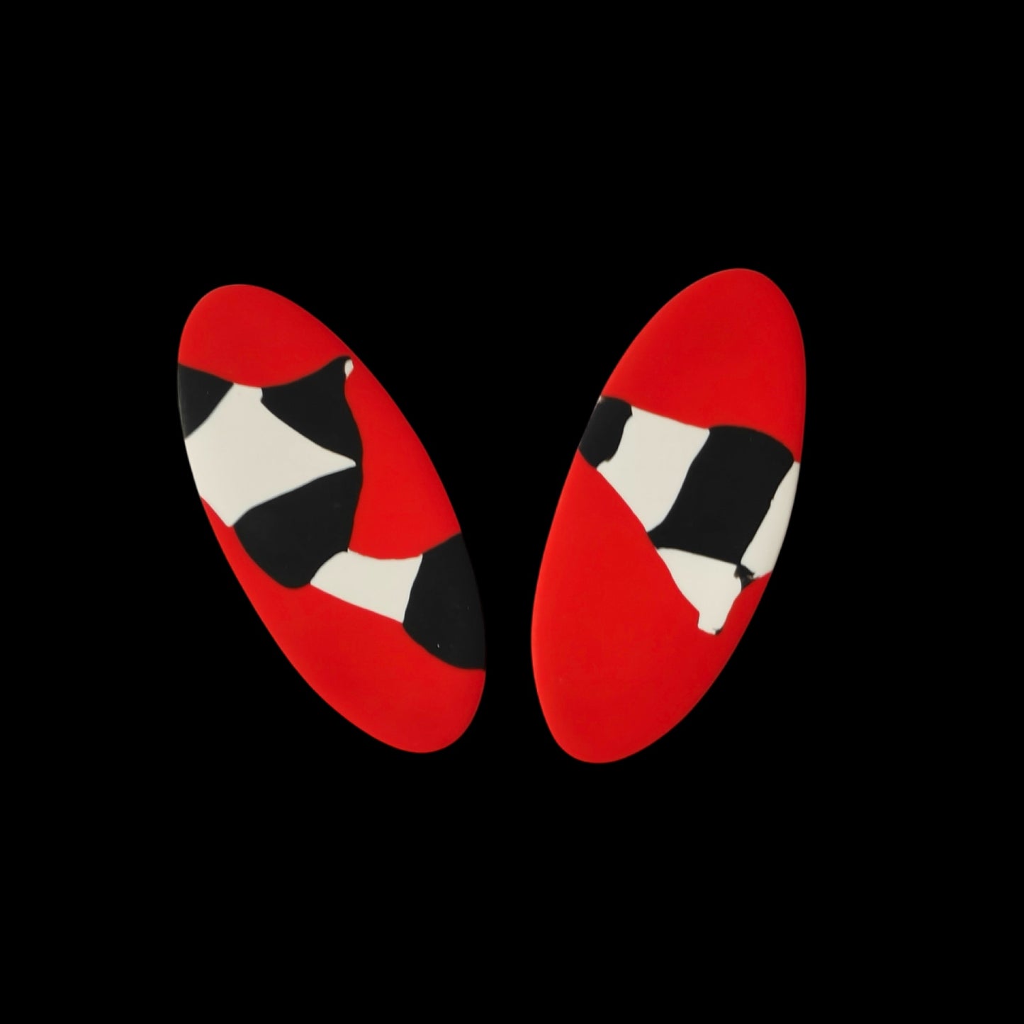 Contemporary Oval Studs